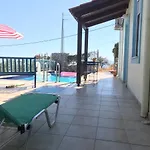 Breathtaking Sea And Mountain Views With Private Pool, Peace Full Relaxing With Wifi Near Shops And Restaurants * Kefalas
