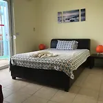 Breathtaking Sea And Mountain Views With Private Pool, Peace Full Relaxing With Wifi Near Shops And Restaurants *
