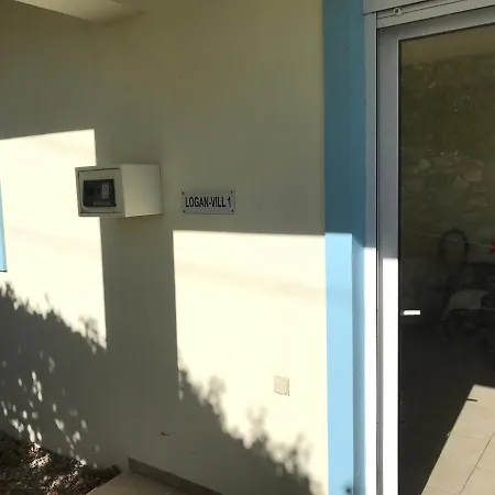 Villa Tranquil Vista Villa: Seaside Retreat With Private Pool Kefalas