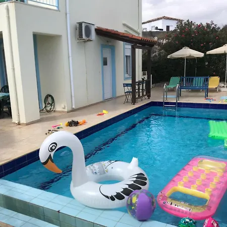 Villa Tranquil Vista Villa: Seaside Retreat With Private Pool Chania (Crete)