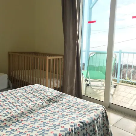 Tranquil Vista Villa: Seaside Retreat With Private Pool Villa Kefalas