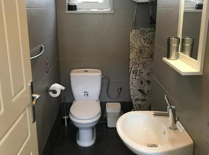 Breathtaking Sea And Mountain Views With Private Pool, Peace Full Relaxing With Wifi Near Shops And Restaurants וילה *