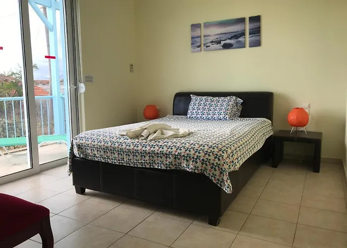 Breathtaking Sea And Mountain Views With Private Pool, Peace Full Relaxing With Wifi Near Shops And Restaurants *